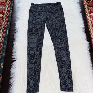 Lucy Black and Gray Patterned Leggings